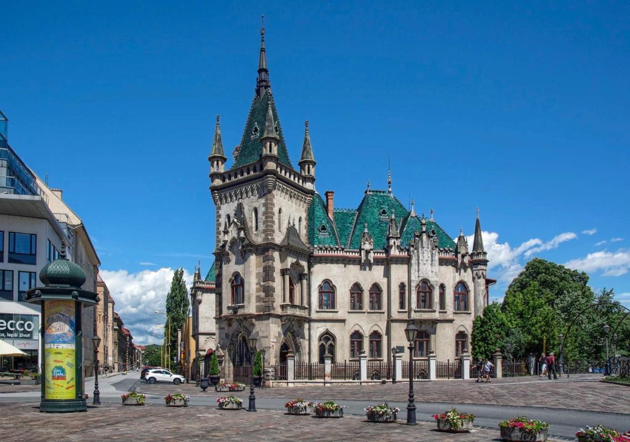Penzion Sport Košice Exteriör bild